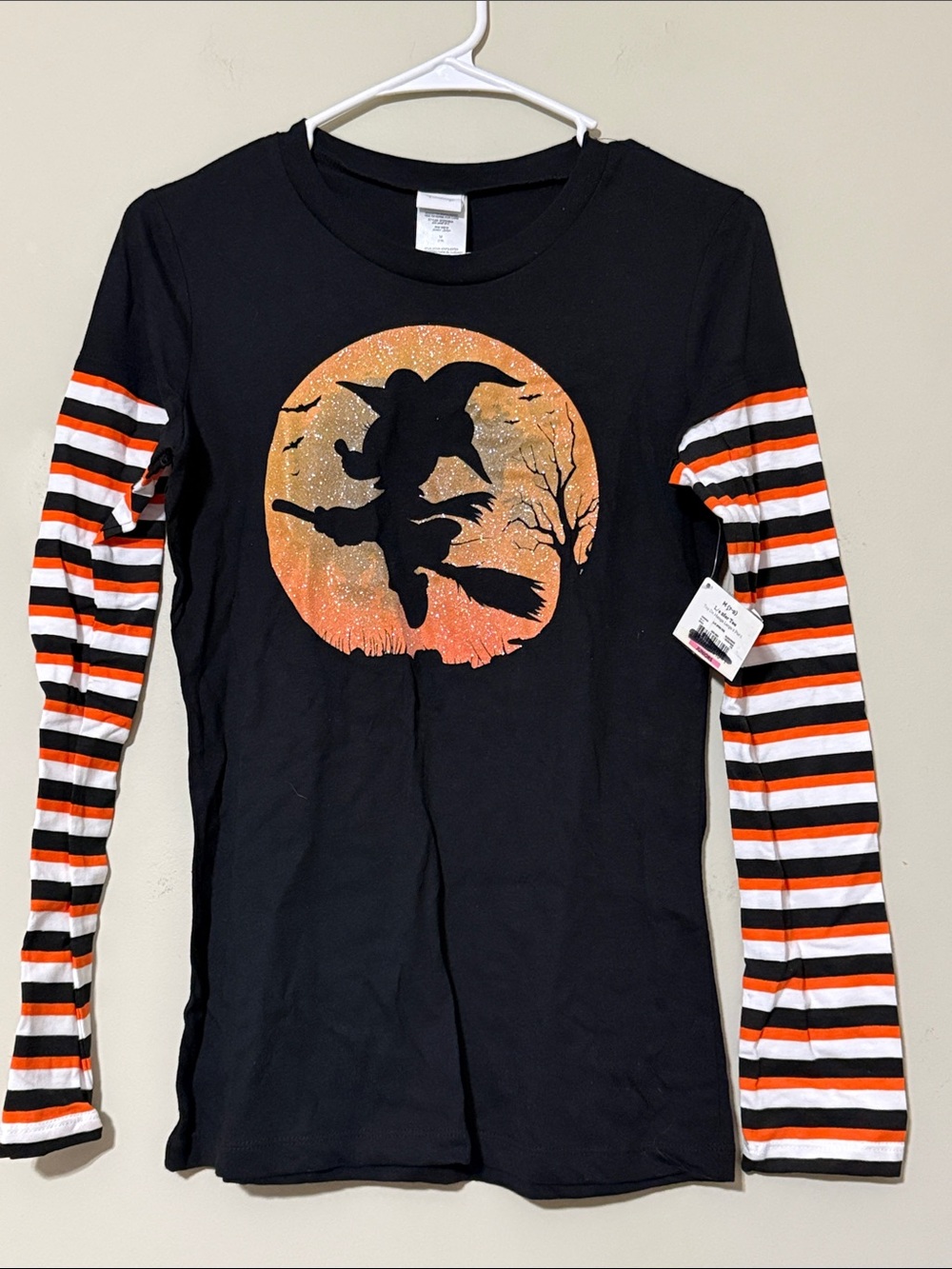 Disney Minnie Mouse on broom with long sleeve striped arms glittery Halloween